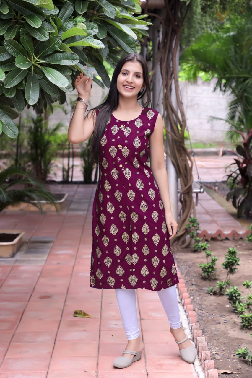 Barfi 7110 Color Set Printed Kurtis Catalog
